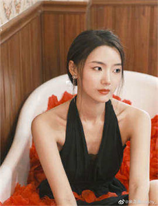 《色情版巜护士日记-色色的动漫》